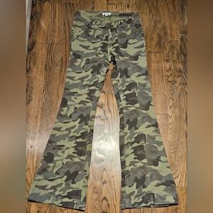 Garage Green Camouflage Pants
